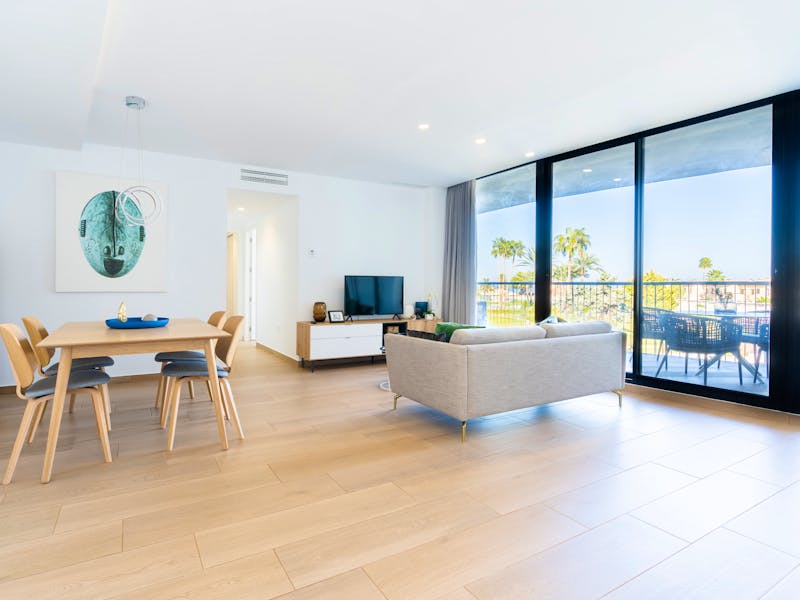 Denia Beach - 1, 2 and 3 bedroom apartments with terrace overlooking the sea or with views over the Montgó mountain, at the beach of La Almadraba beach 26
