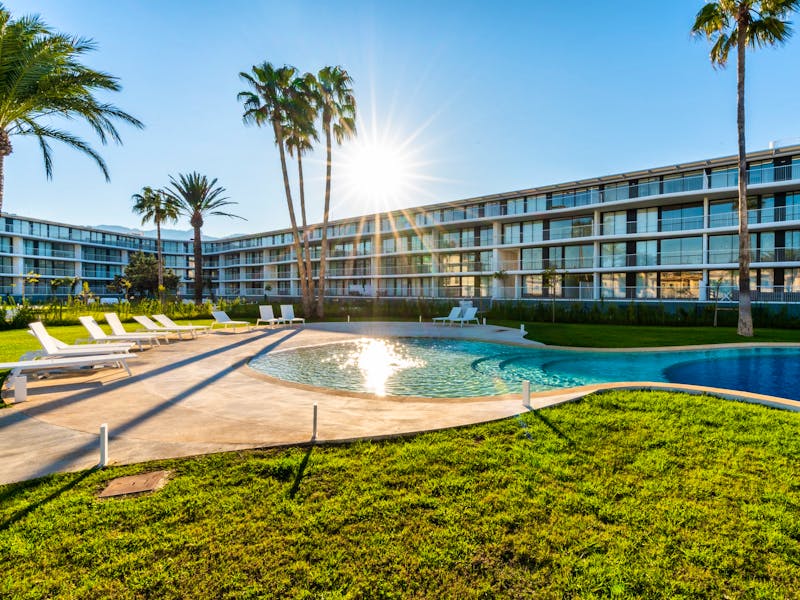 Denia Beach - 1, 2 and 3 bedroom apartments with terrace overlooking the sea or with views over the Montgó mountain, at the beach of La Almadraba beach 0