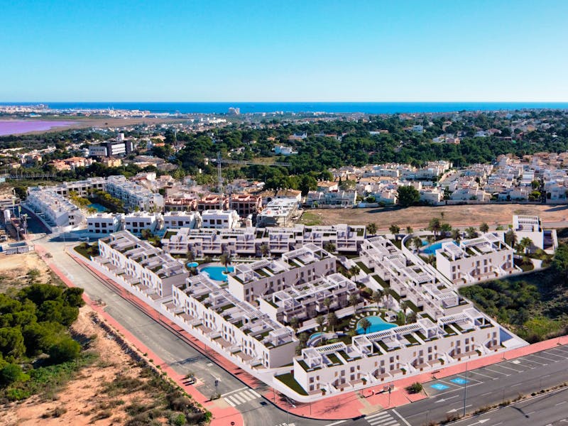 Flats in resort close to the Laguna Rosa of Torrevieja 31