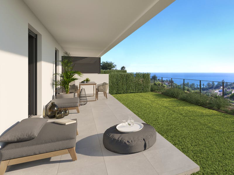 2, 3 and 4-bedroom apartments with sea views 15